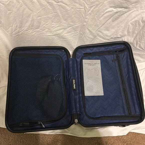 Calpak vanity case midnight Marble - Picture 5 of 10